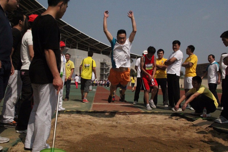 The Eleventh Track Meeting of Yinfeng Group was Proved to be a Success   Yinfeng Biological Group.,LTD