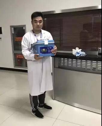 台风肆虐的背后，，，，，，有一群人配合护送了这份生命希望   6008集团官方网站生物集团|贡献医疗科技 包管人类康健
